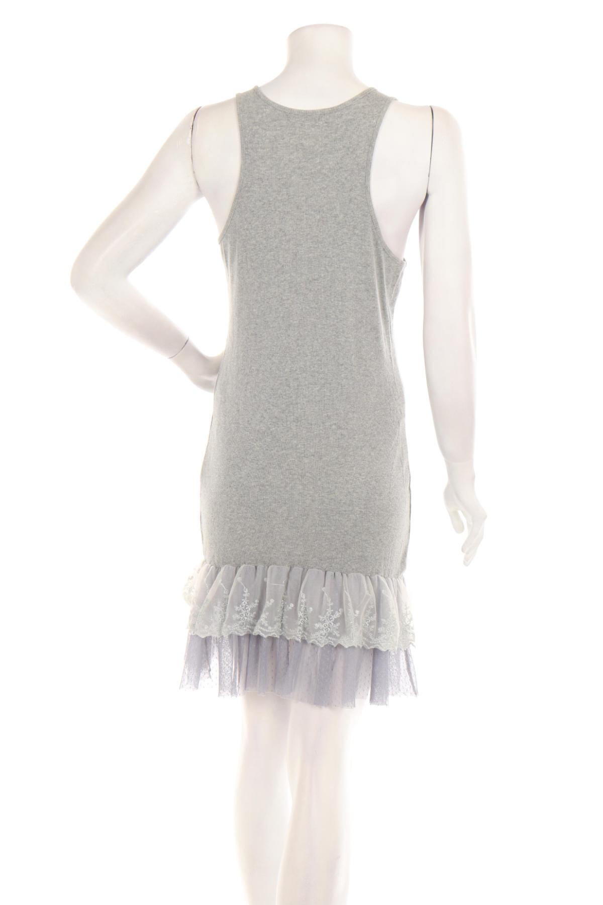 Ежедневна рокля NO NAME2