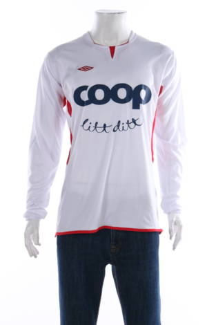 Спортна блуза Umbro - Mania Спортна блуза Umbro
