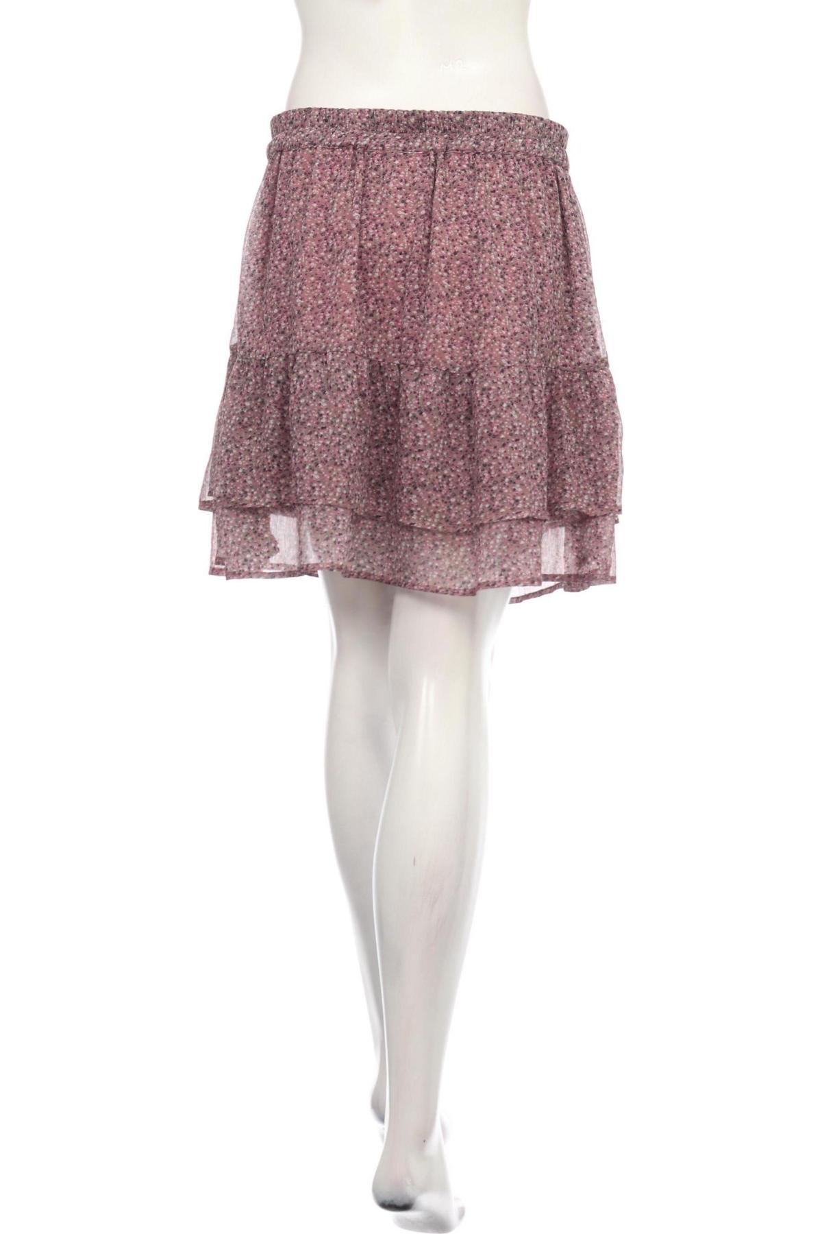 Пола JACQUELINE DE YONG2