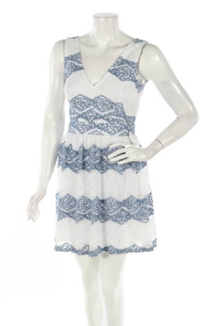 Рокля Charlotte Russe - Mania Рокля Charlotte Russe