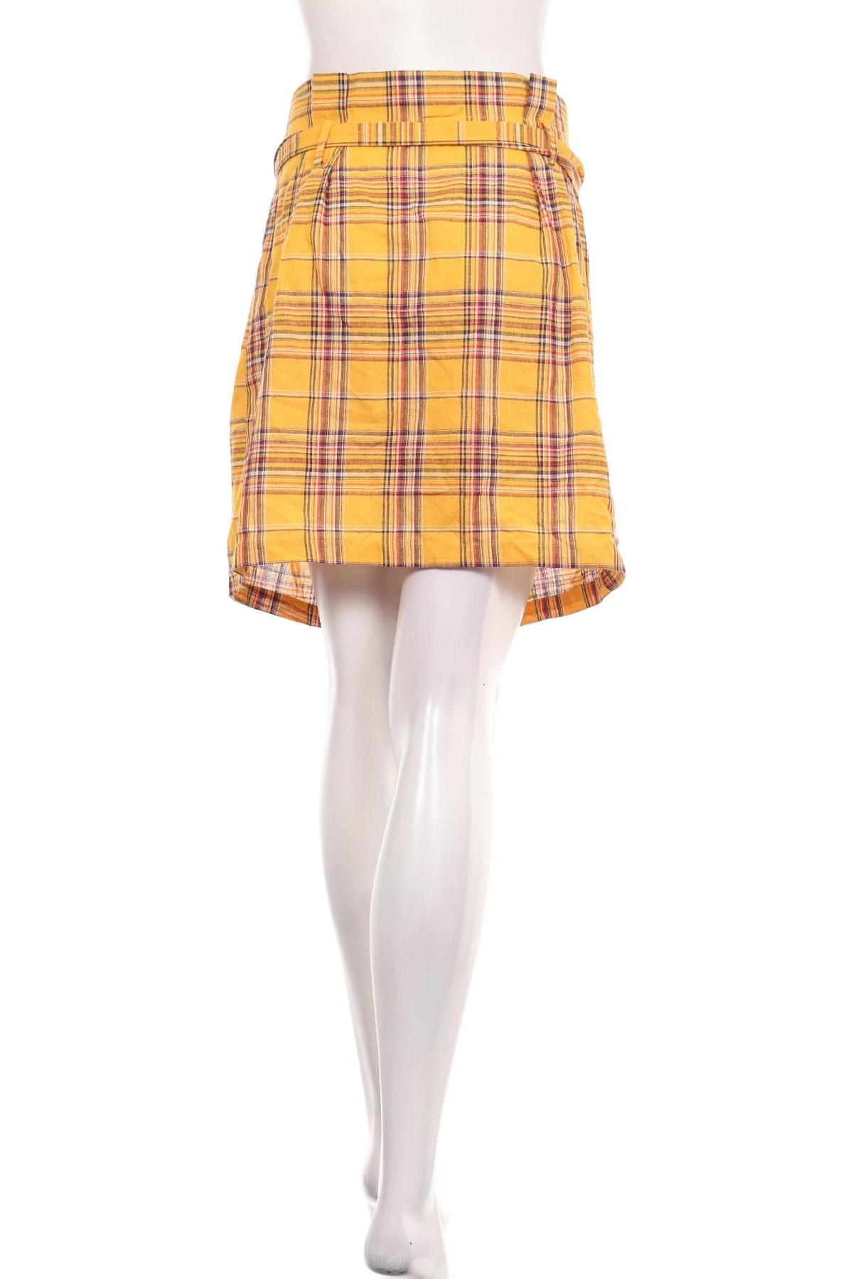 Пола PRETTYLITTLETHING2