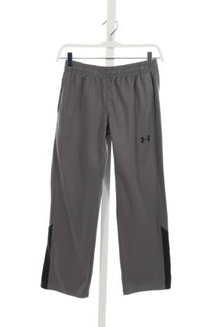Детско спортно долнище Under Armour - Mania Детско спортно долнище Under Armour