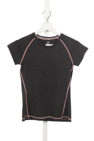 Детска тениска H&M SPORT - Mania Детска тениска H&M SPORT