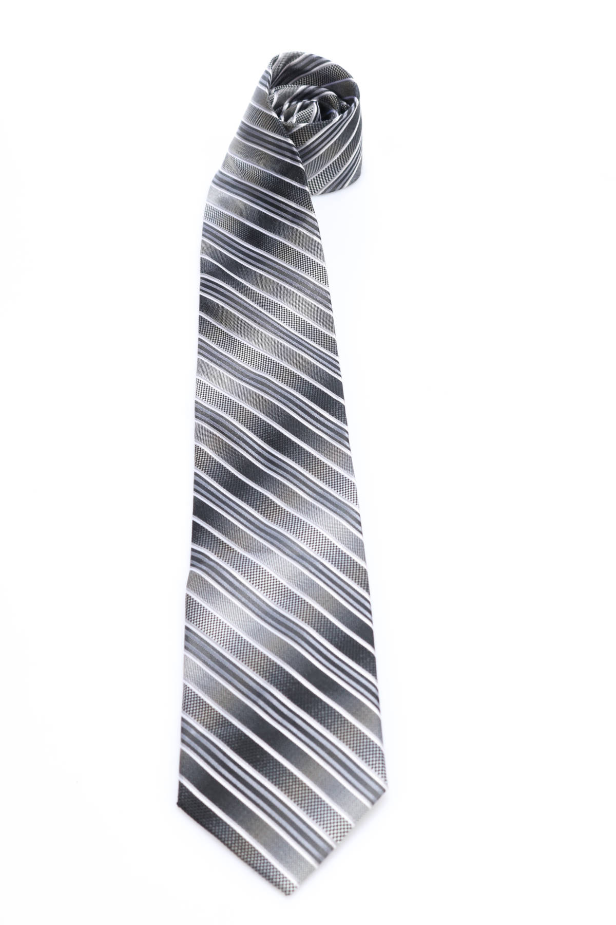 Вратовръзка PIERRE CARDIN1