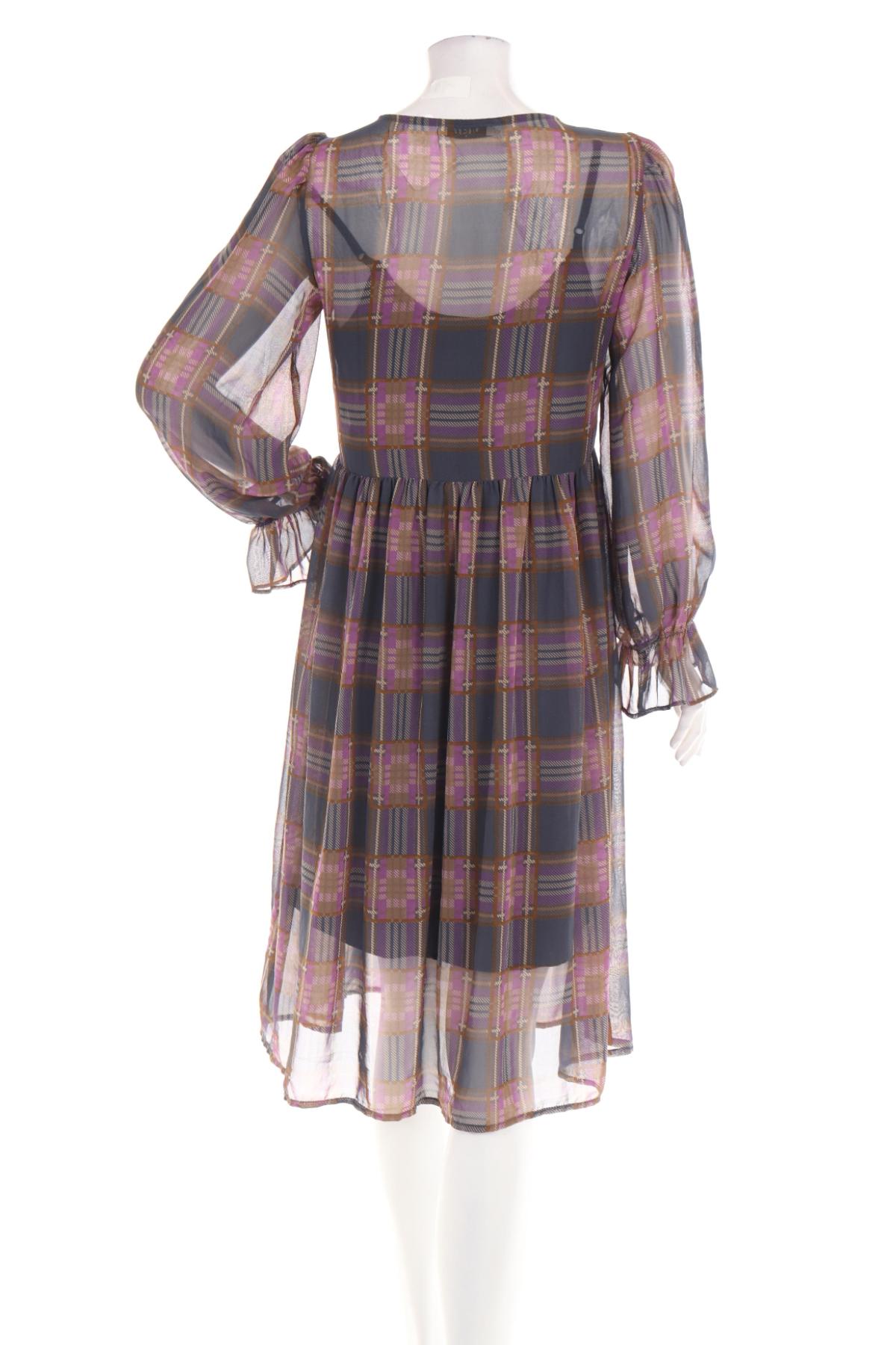 Ежедневна рокля PIECES2