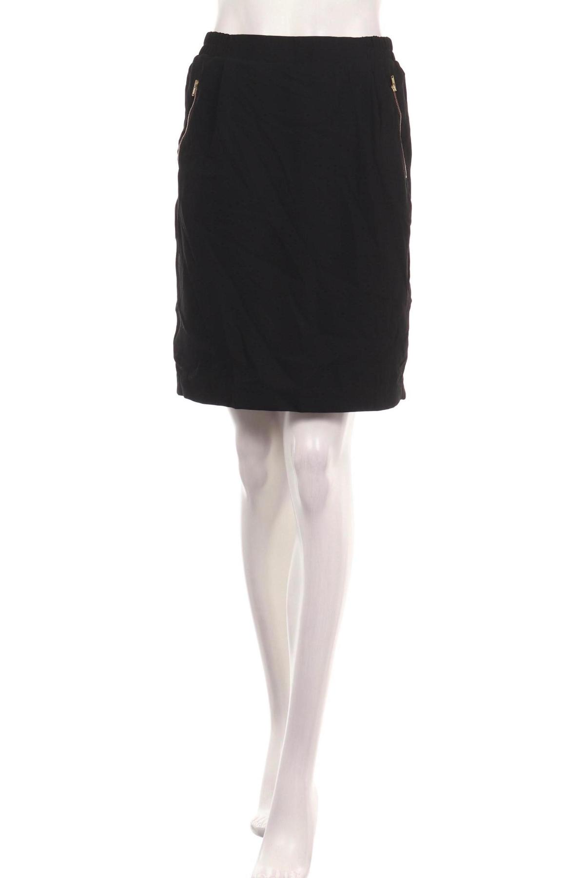 Пола DAY BIRGER ET MIKKELSEN1