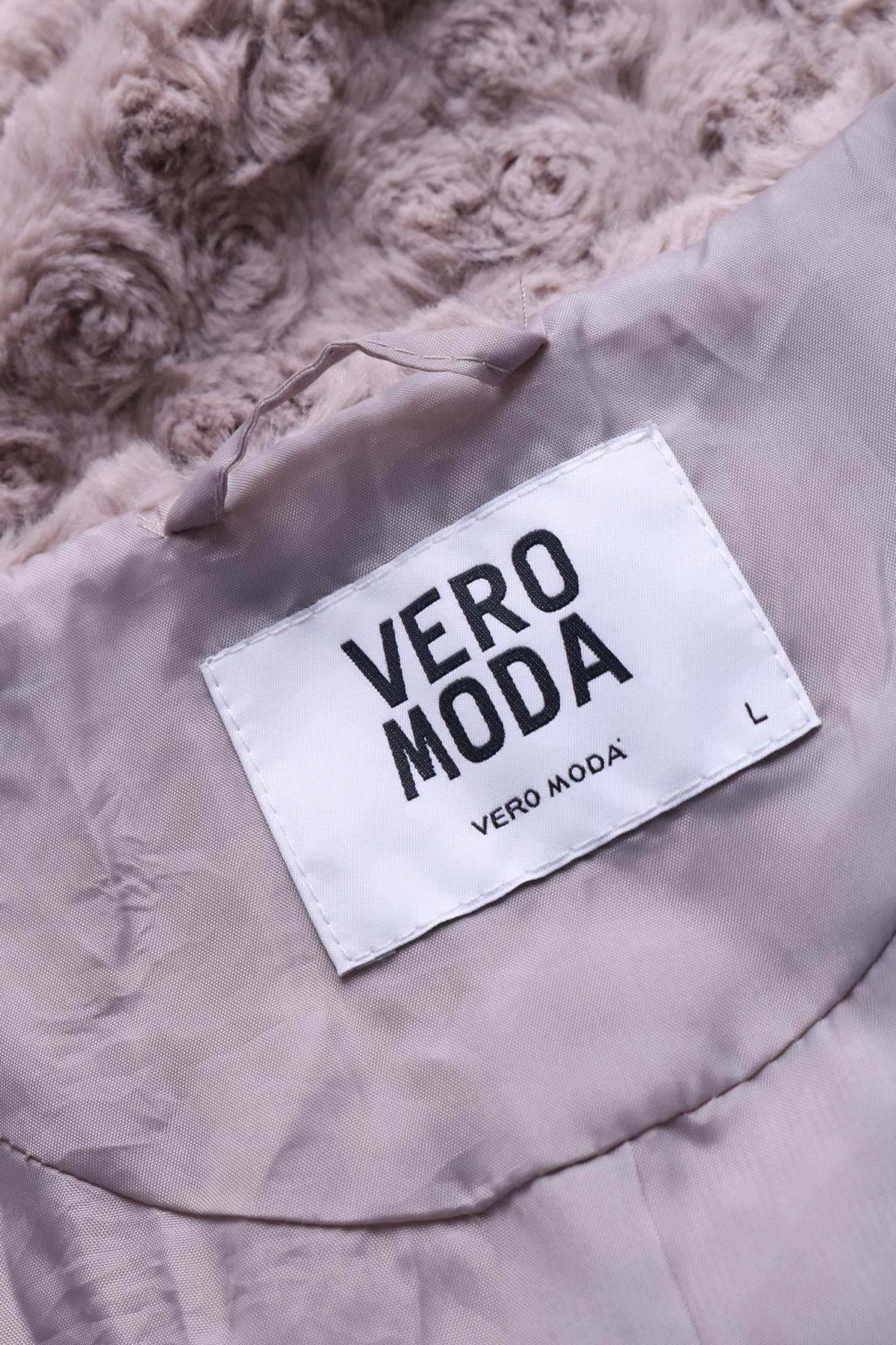 Палто с косъм VERO MODA3