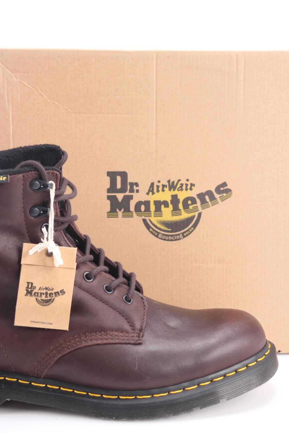 Боти DR. MARTENS4