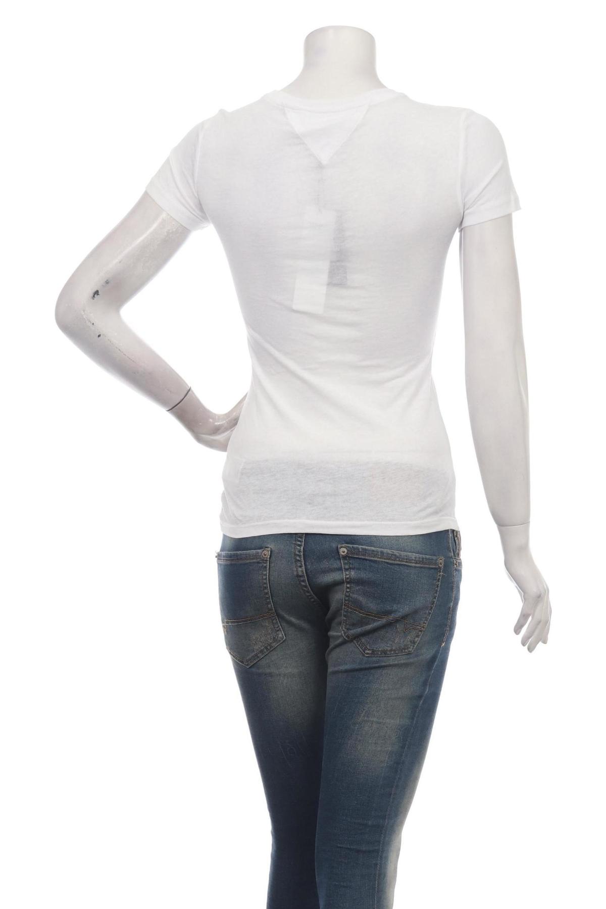 Тениска с щампа TOMMY JEANS2 - Mania Тениска с щампа TOMMY JEANS2