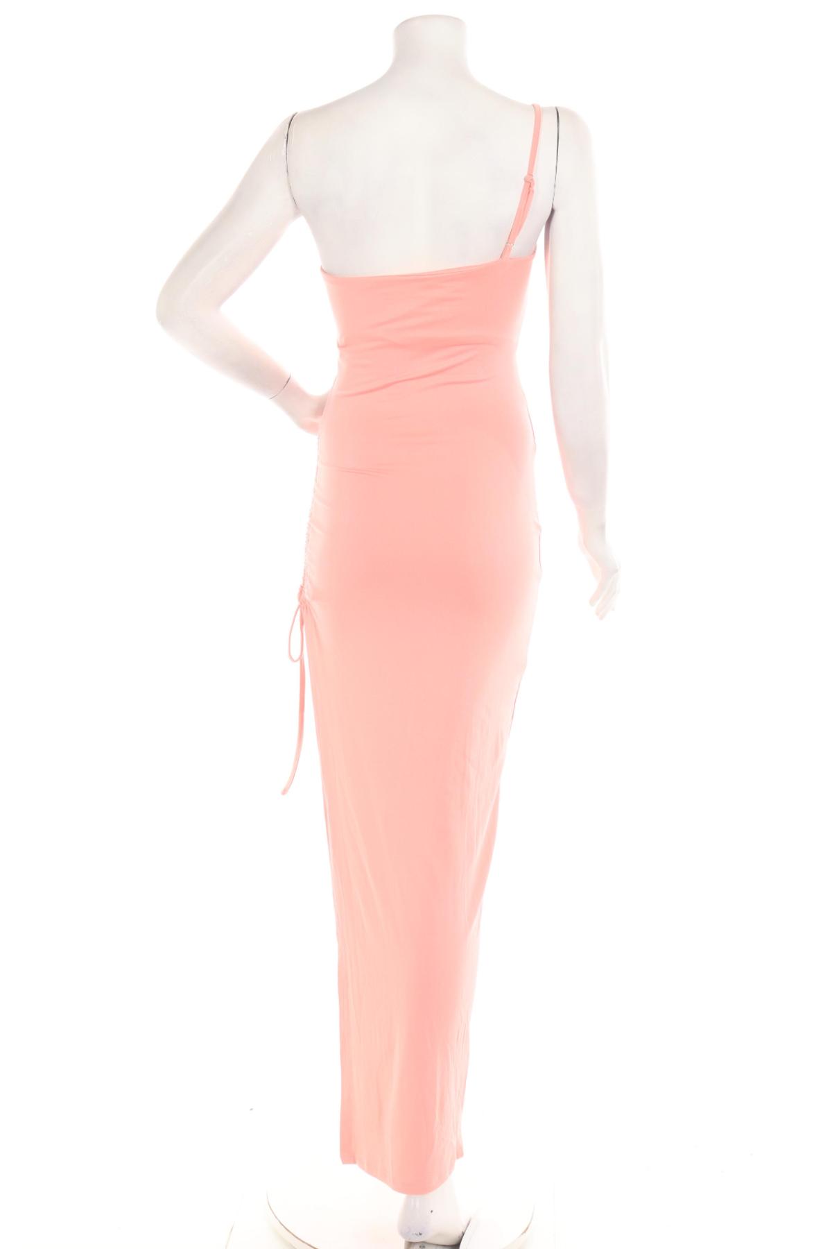 Ежедневна рокля NO NAME2