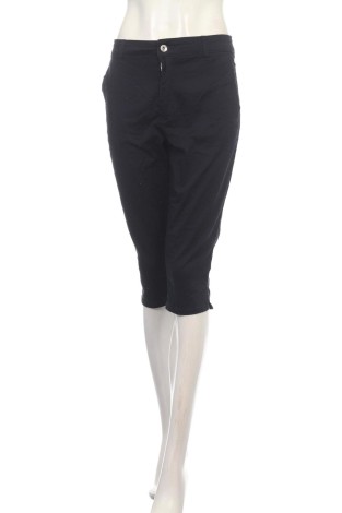 Pantaloni scurţi CLAIRE