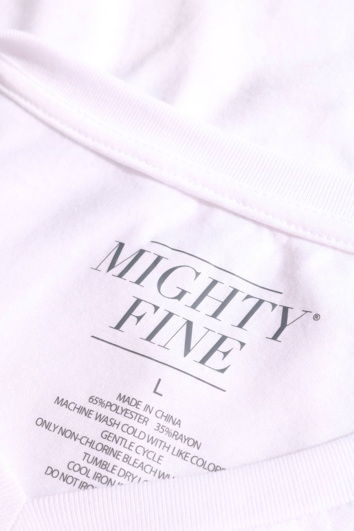 Тениска с щампа MIGHTY FINE3