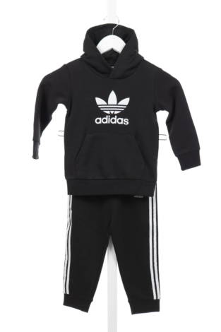 Детски спортен екип ADIDAS - Mania Детски спортен екип ADIDAS