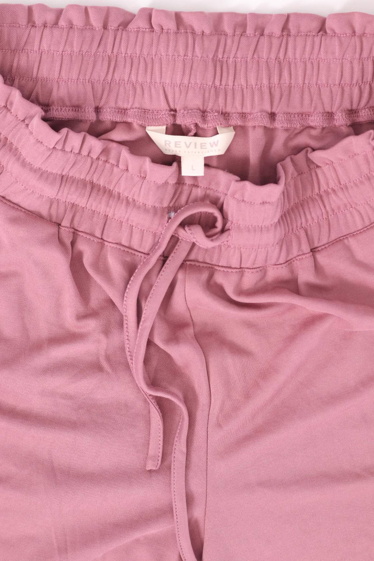 Къси панталони REVIEW3