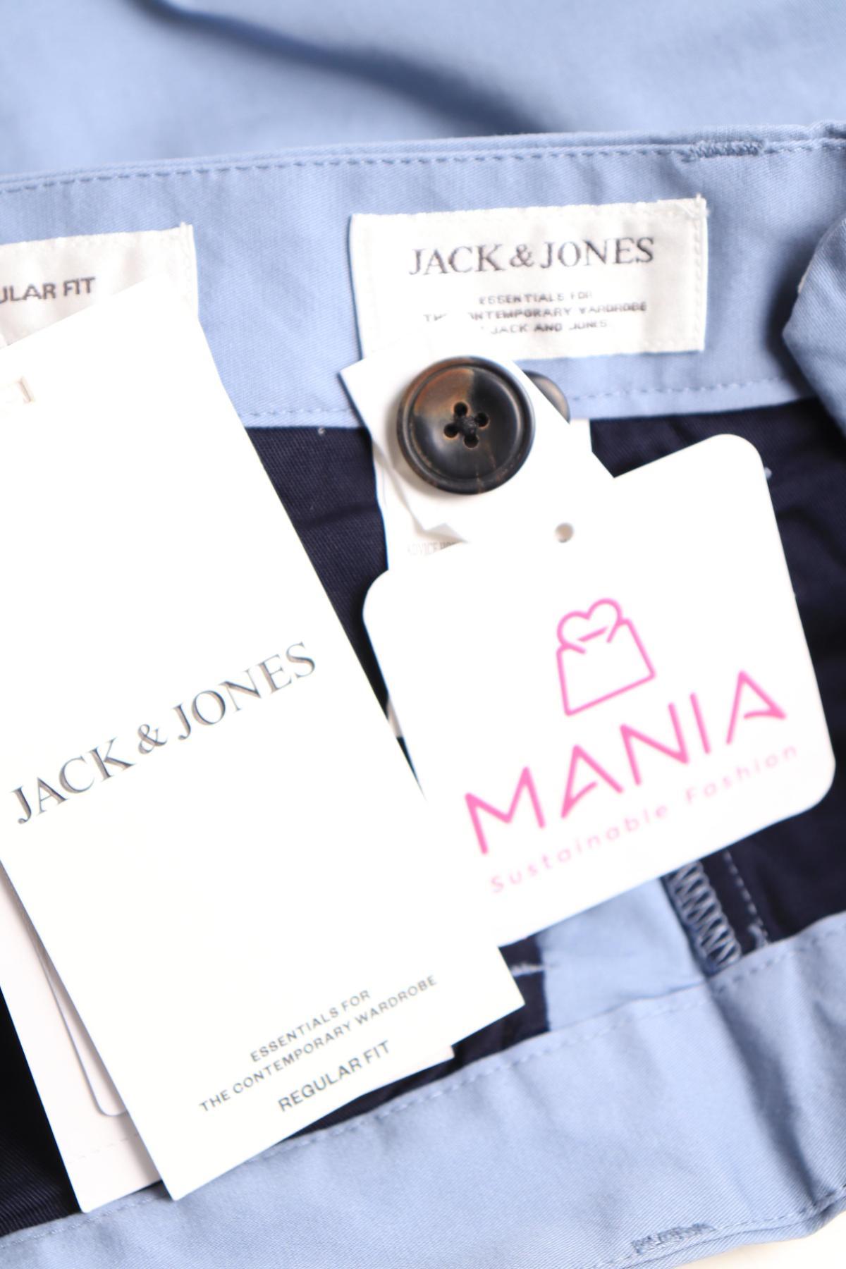 Къси панталони JACK & JONES3