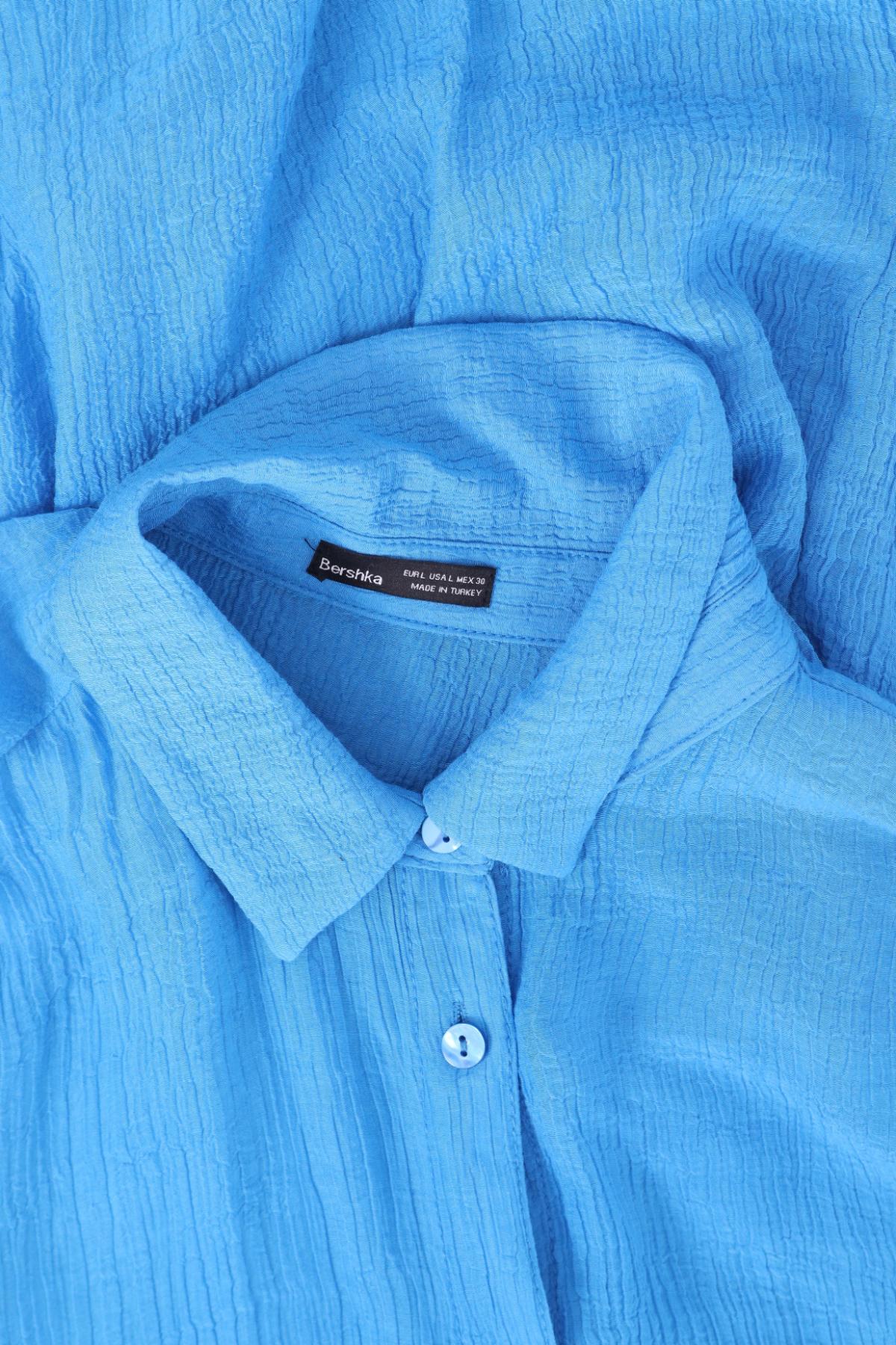 Риза BERSHKA3