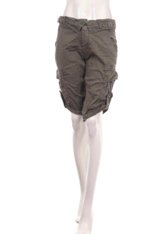 Pantaloni scurţi NO NAME