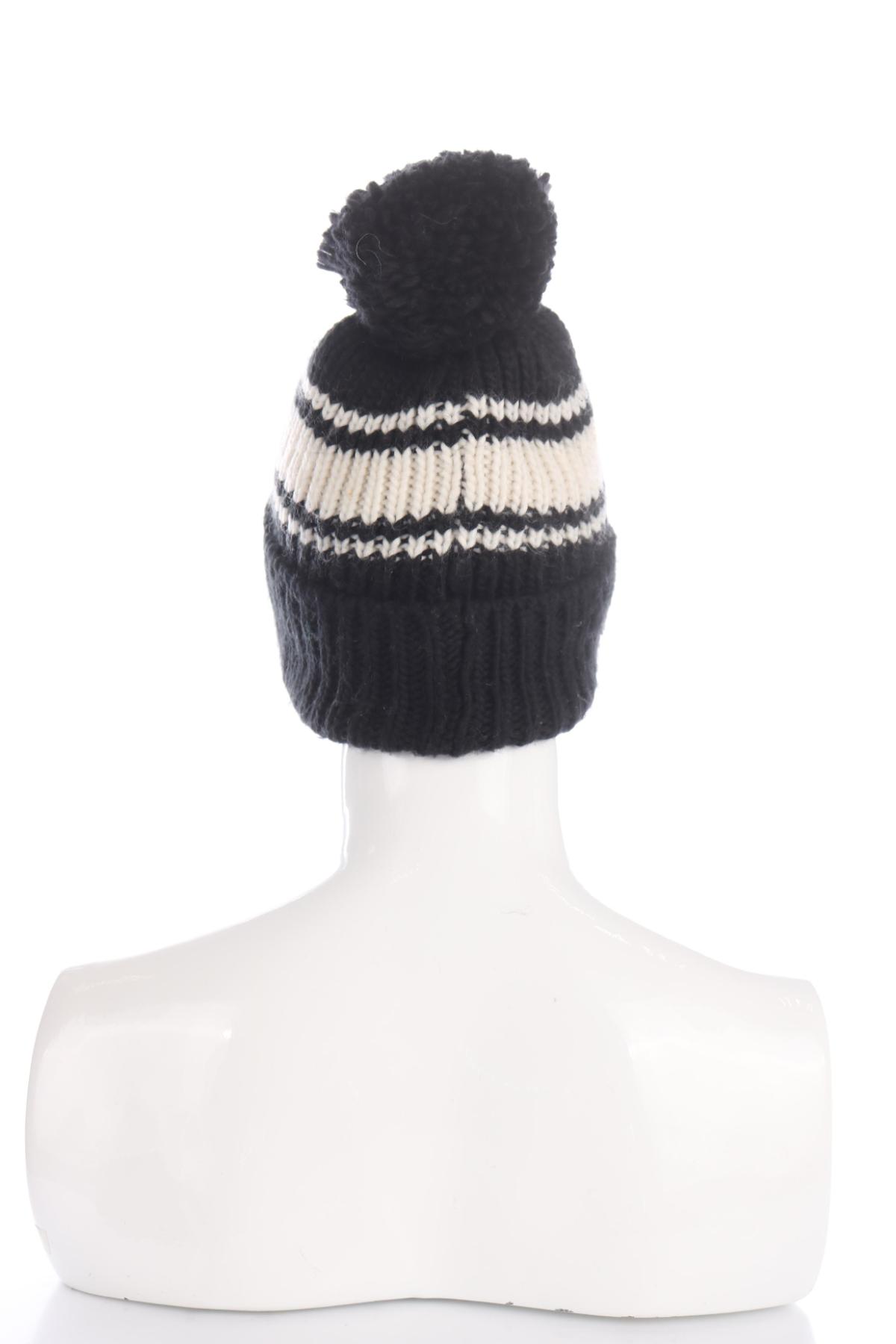 Шапка H&M DIVIDED2