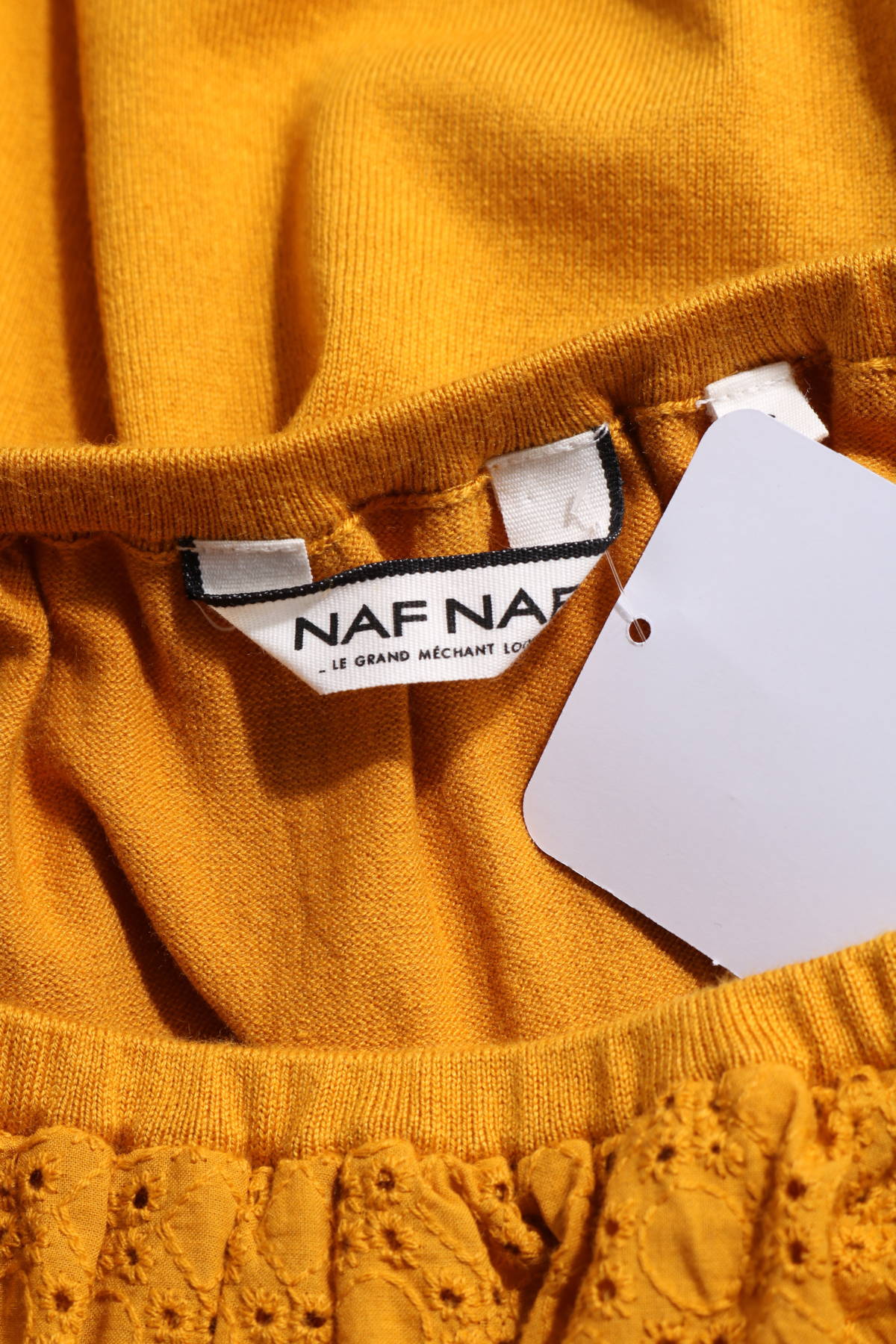 Пуловер NAF NAF3