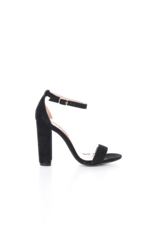 Сандали на ток STEVE MADDEN - Mania Сандали на ток STEVE MADDEN