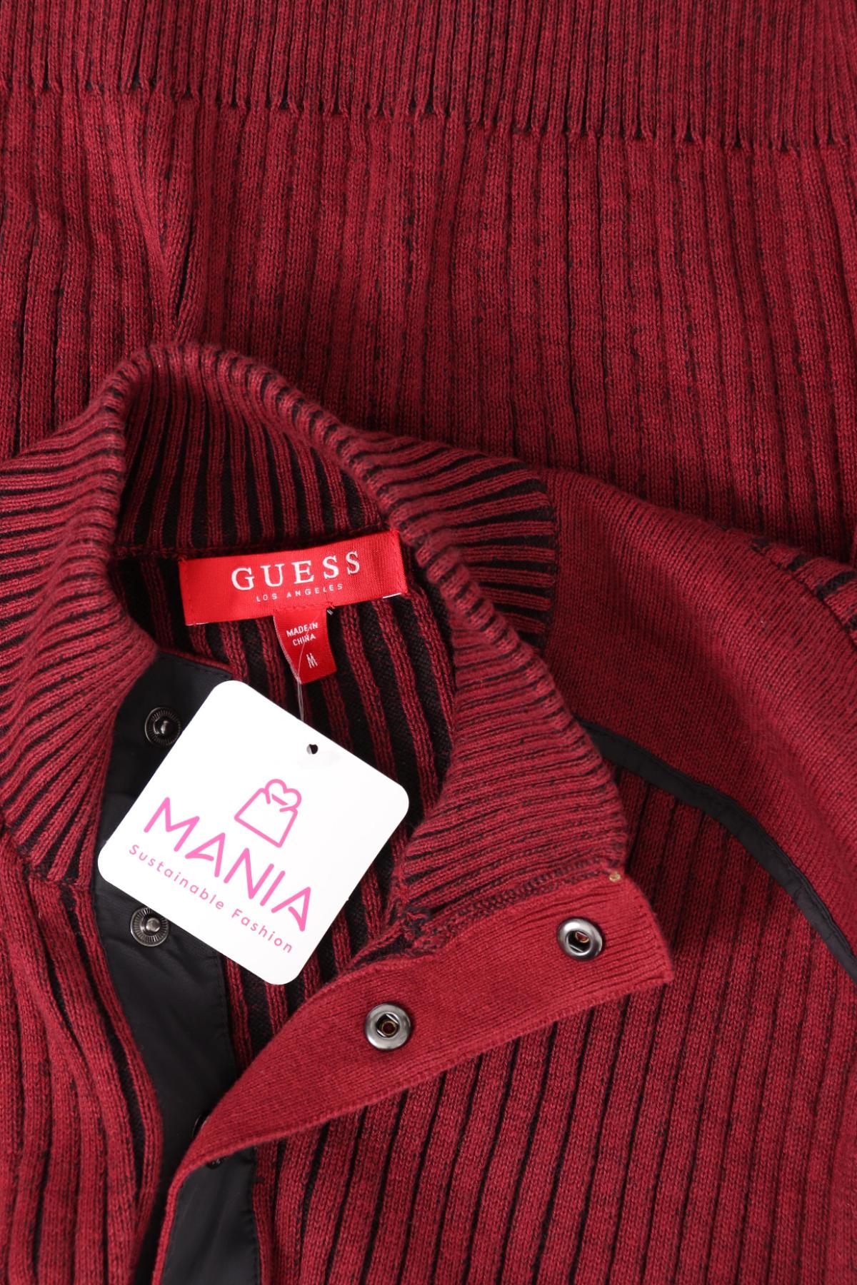 Пуловер GUESS3