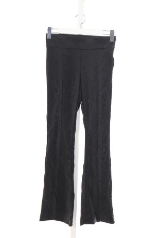 Pantalon STRADIVARIUS