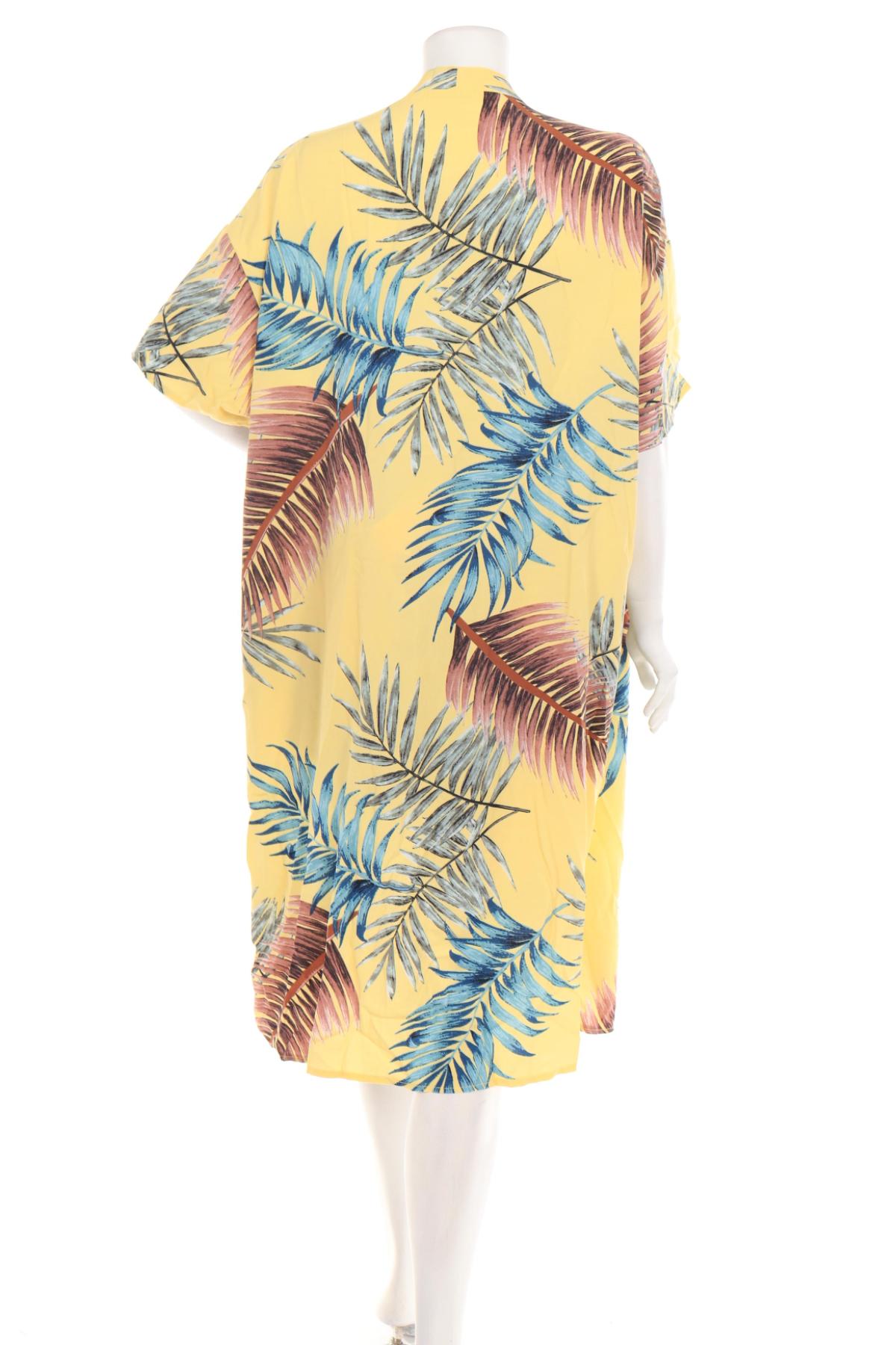 Костюм с панталон SHEIN2