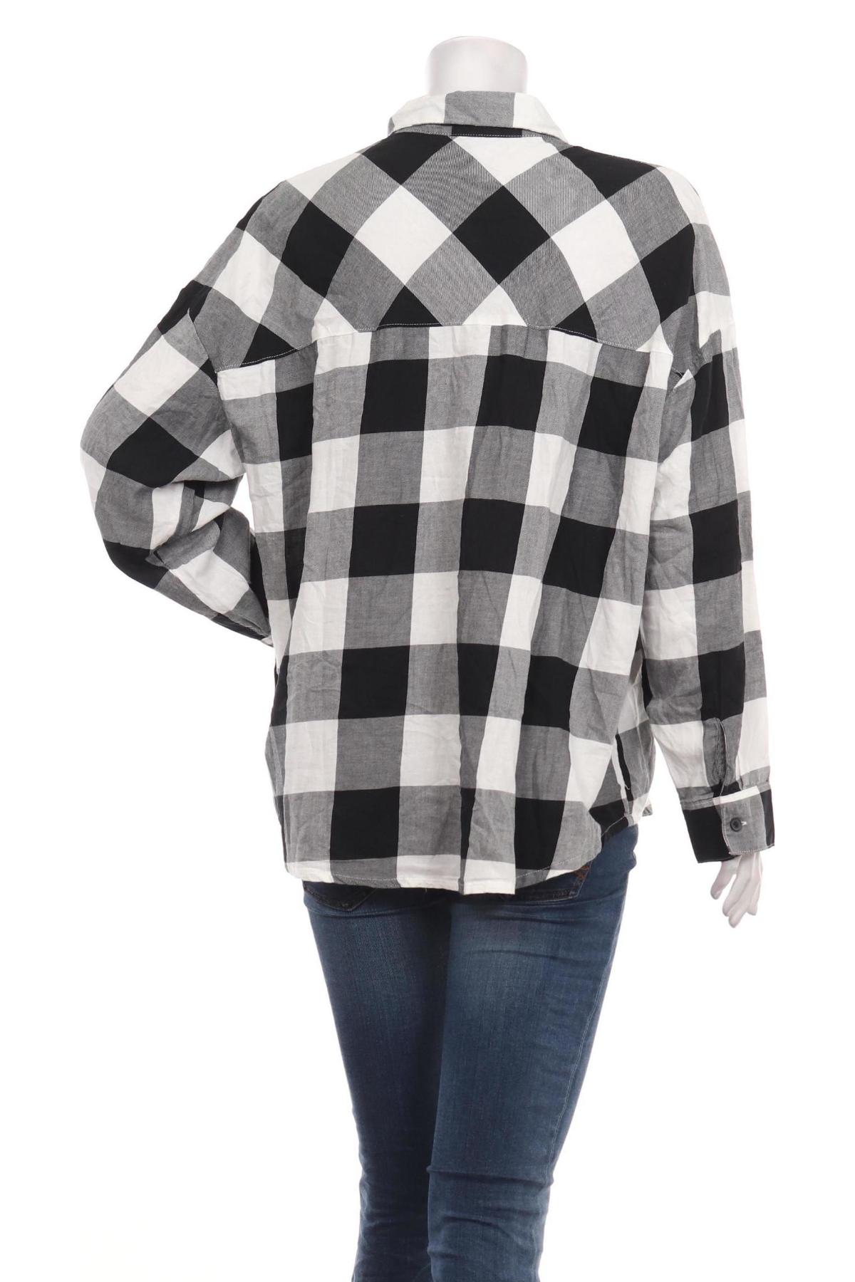 Риза H&M DIVIDED2