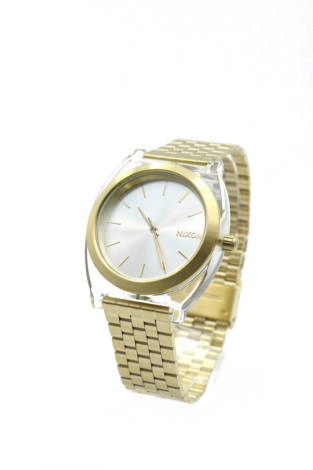 Часовник Nixon - Mania Часовник Nixon