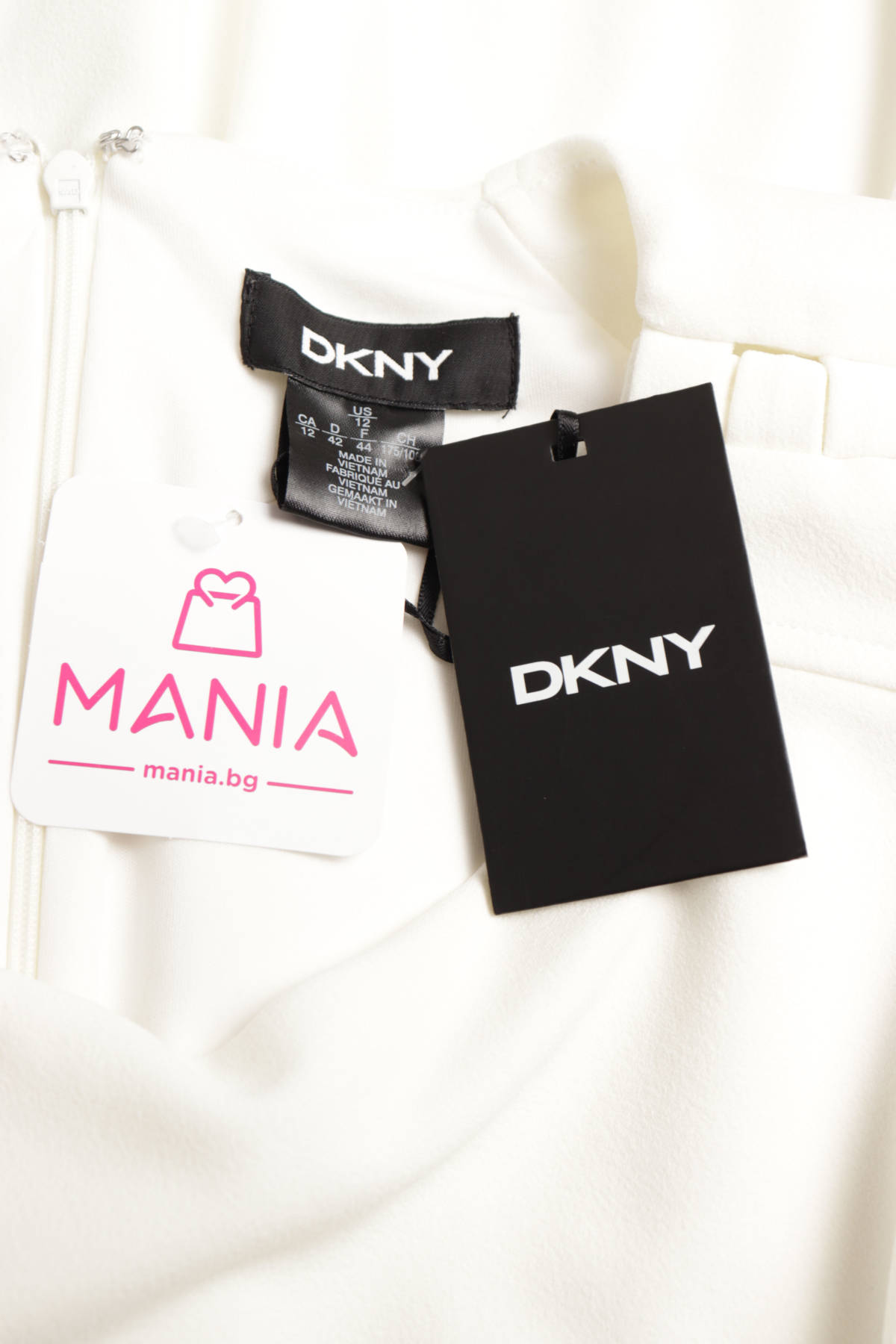 Официална рокля DKNY3