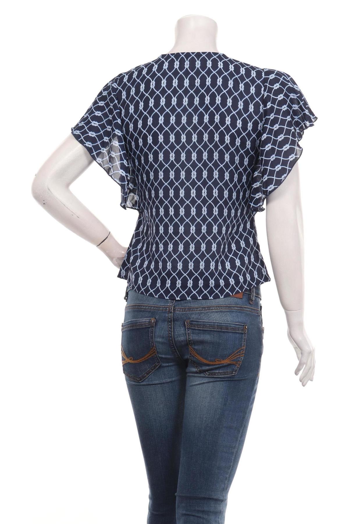 Риза GINA TRICOT2