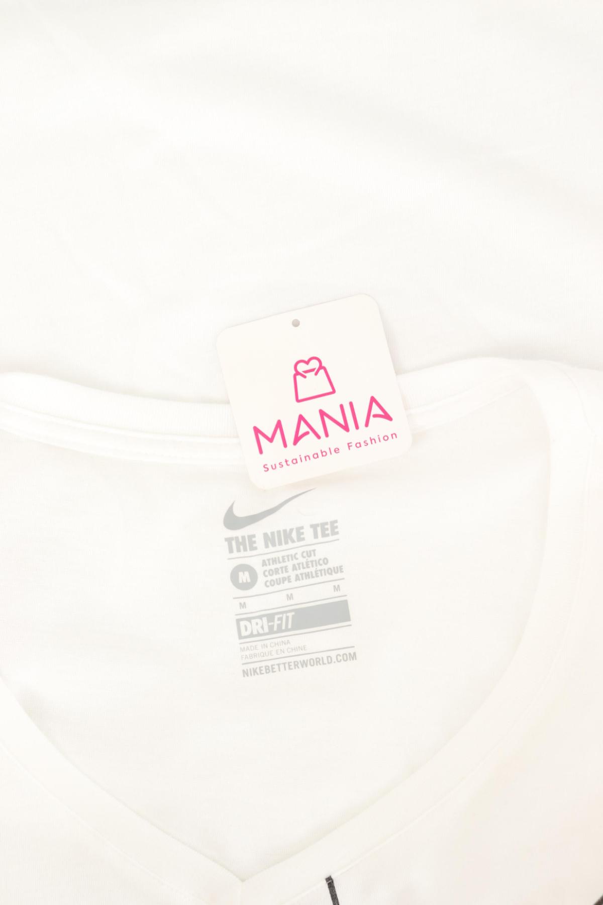 Тениска с щампа NIKE3