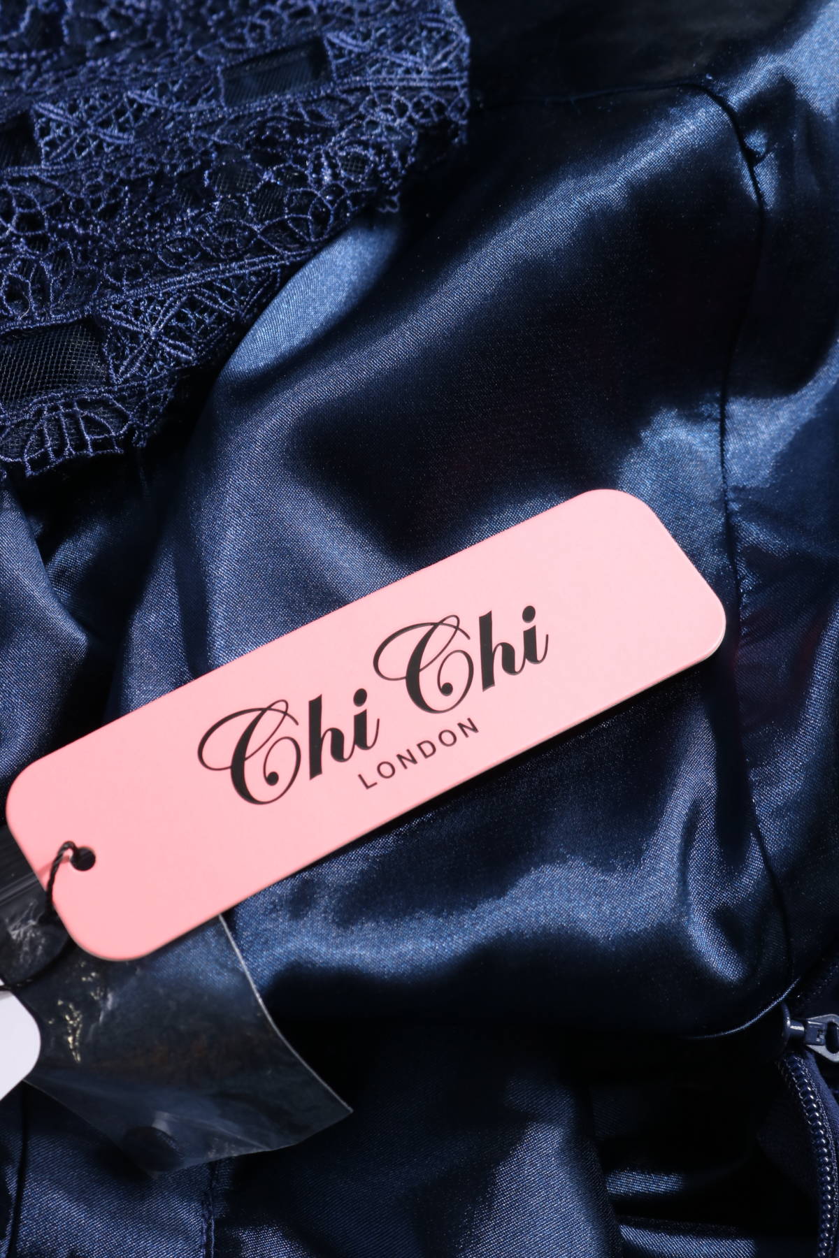 Официална рокля CHI CHI3