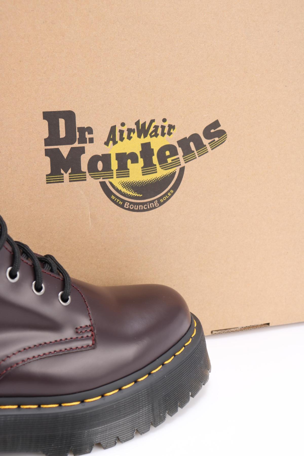 Боти DR. MARTENS4