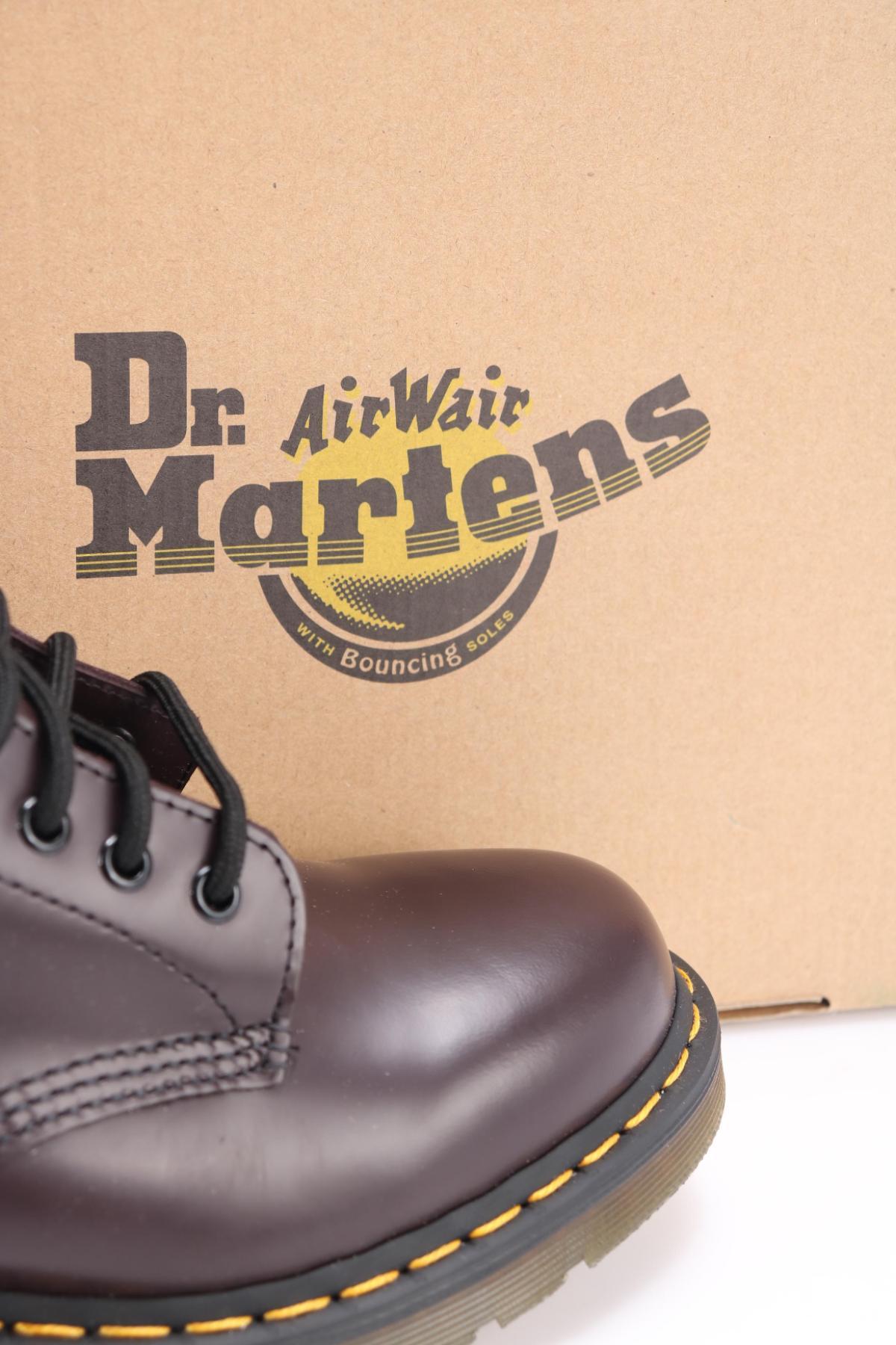 Боти DR. MARTENS4