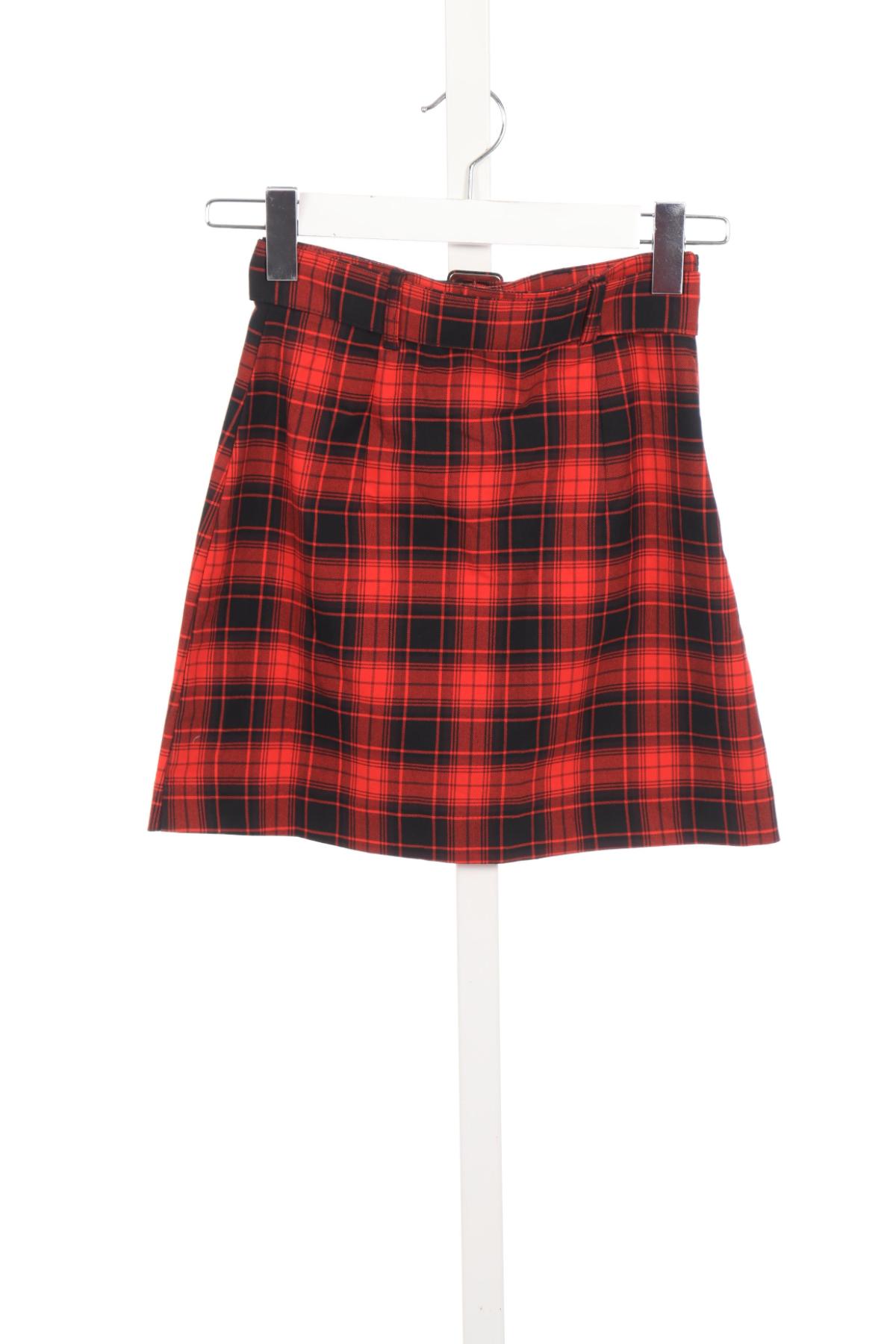 Пола H&M DIVIDED2