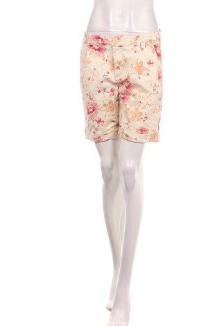 Pantaloni scurţi ANNE L.
