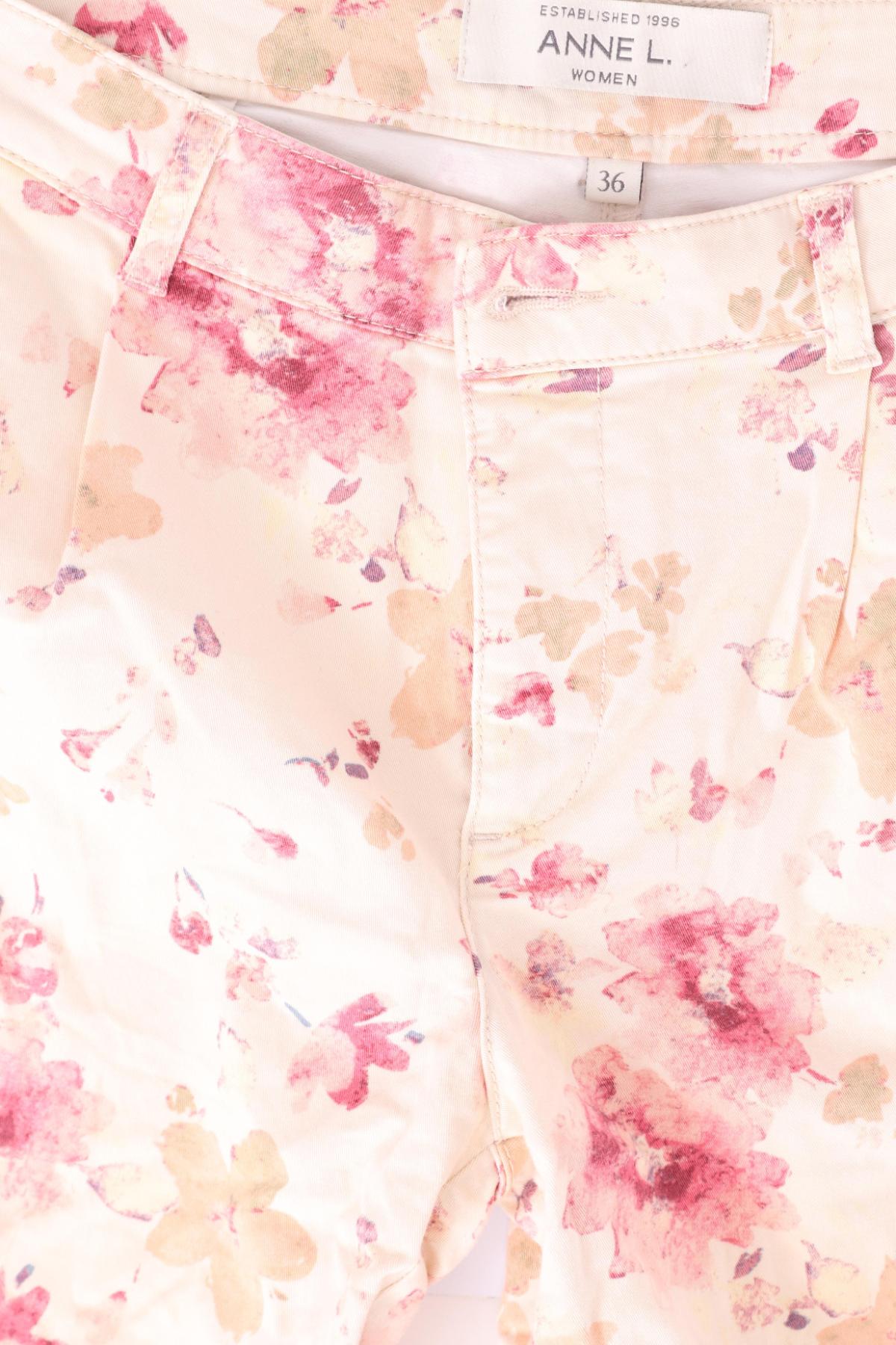 Къси панталони ANNE L.3