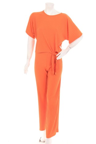Costum cu pantalon BOOHOO