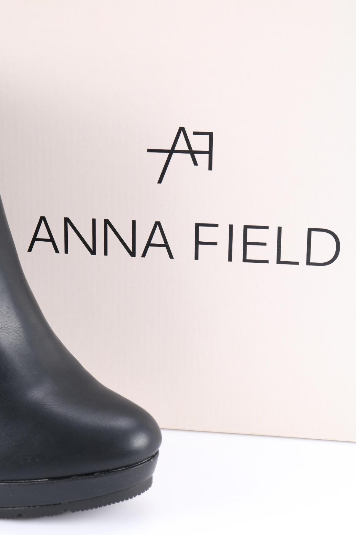 Боти ANNA FIELD4