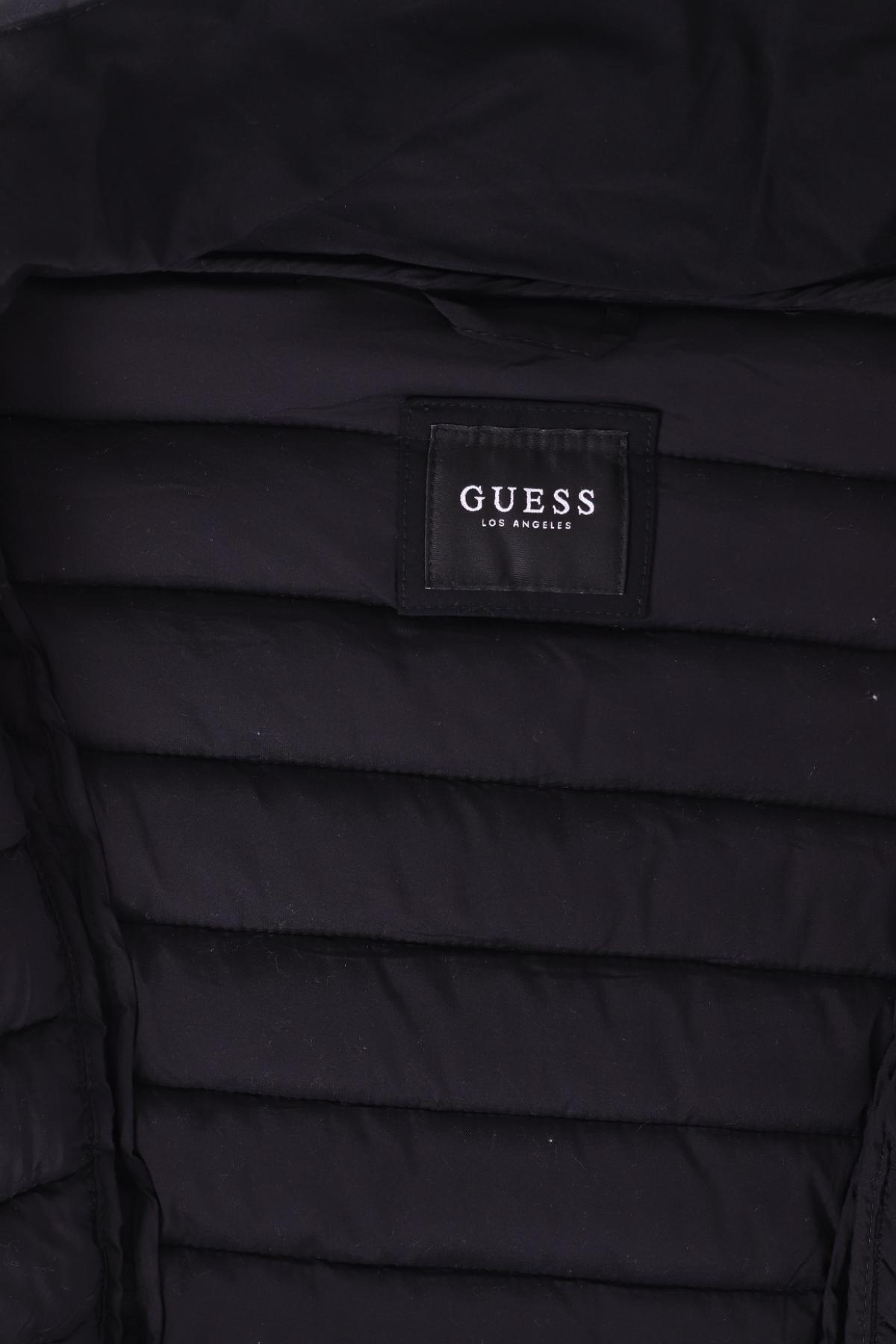 Зимно яке GUESS3