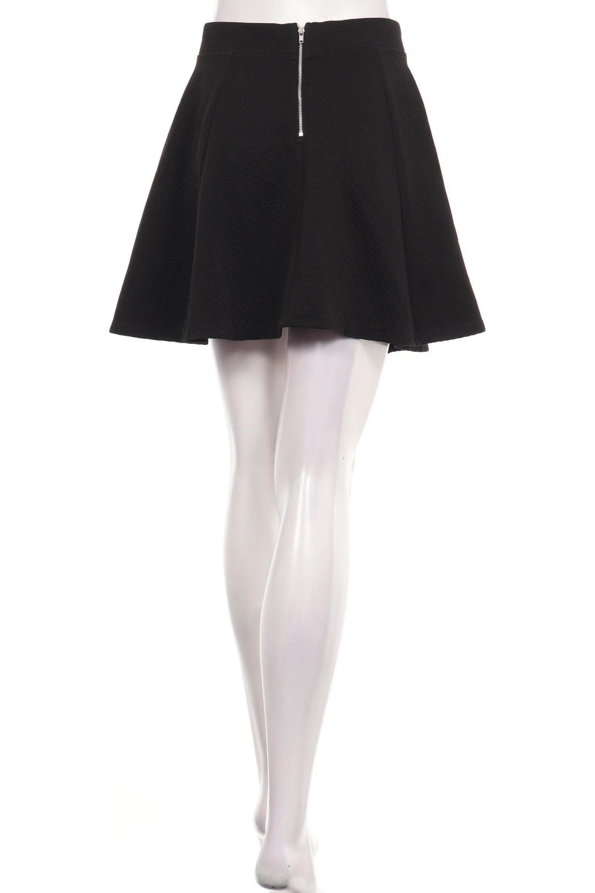 Пола H&M DIVIDED2