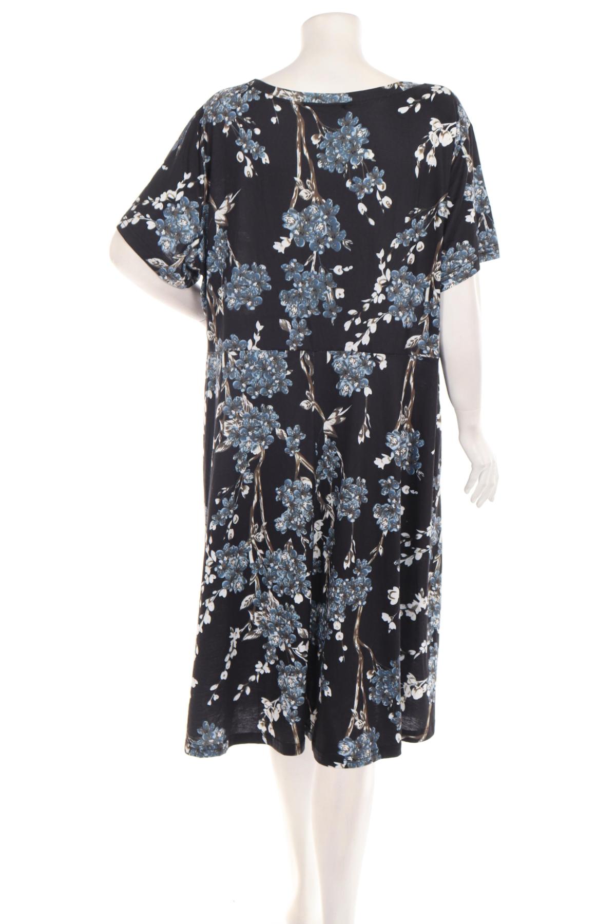 Ежедневна рокля NEMIDOR2