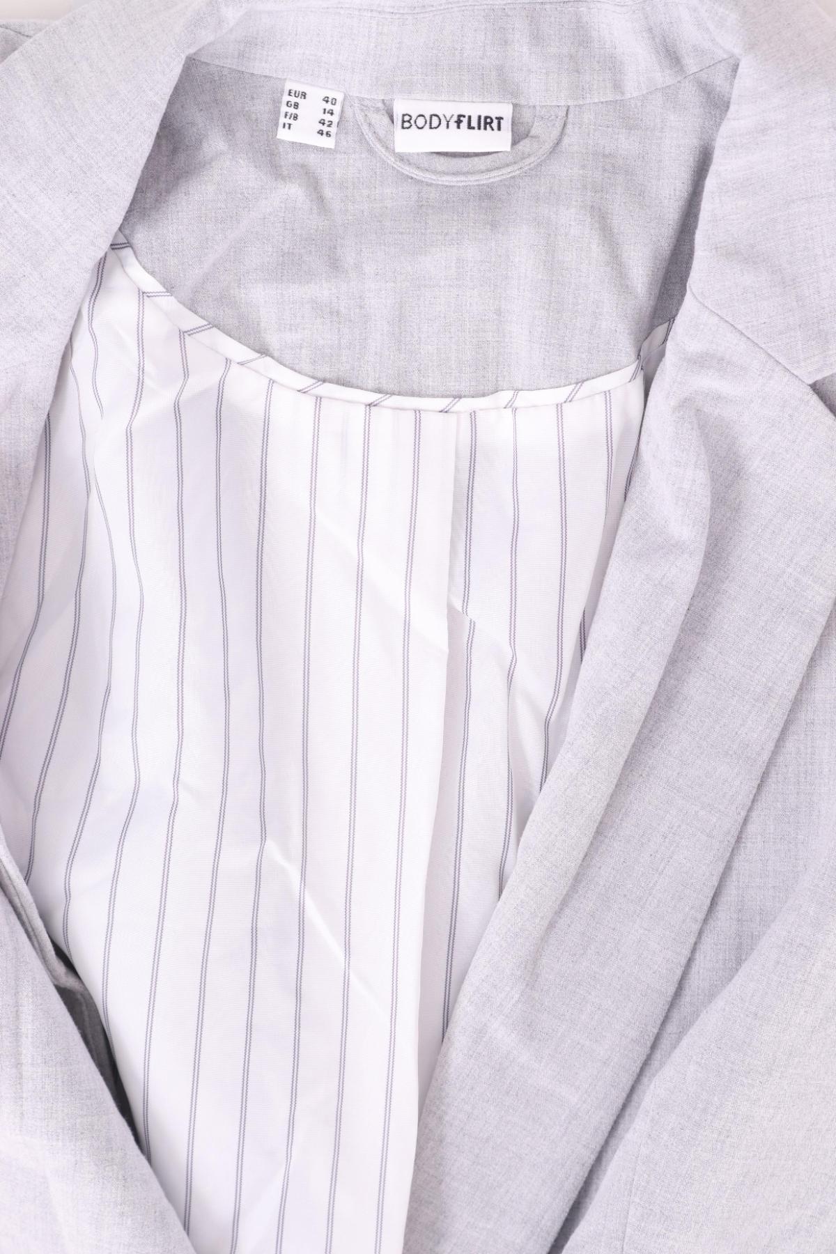 Официално сако BODY FLIRT3