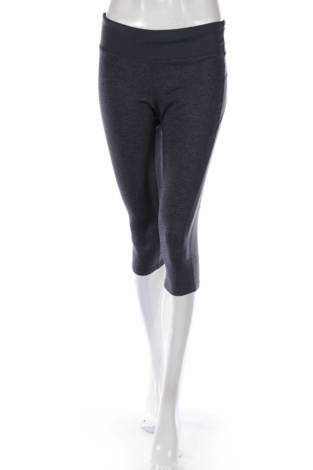 Спортен клин H&M SPORT - Mania Спортен клин H&M SPORT