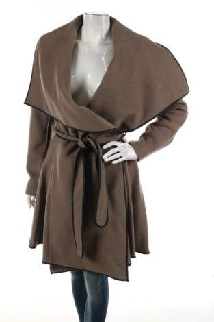 Зимно палто Bcbg Max Azria - Mania Зимно палто Bcbg Max Azria