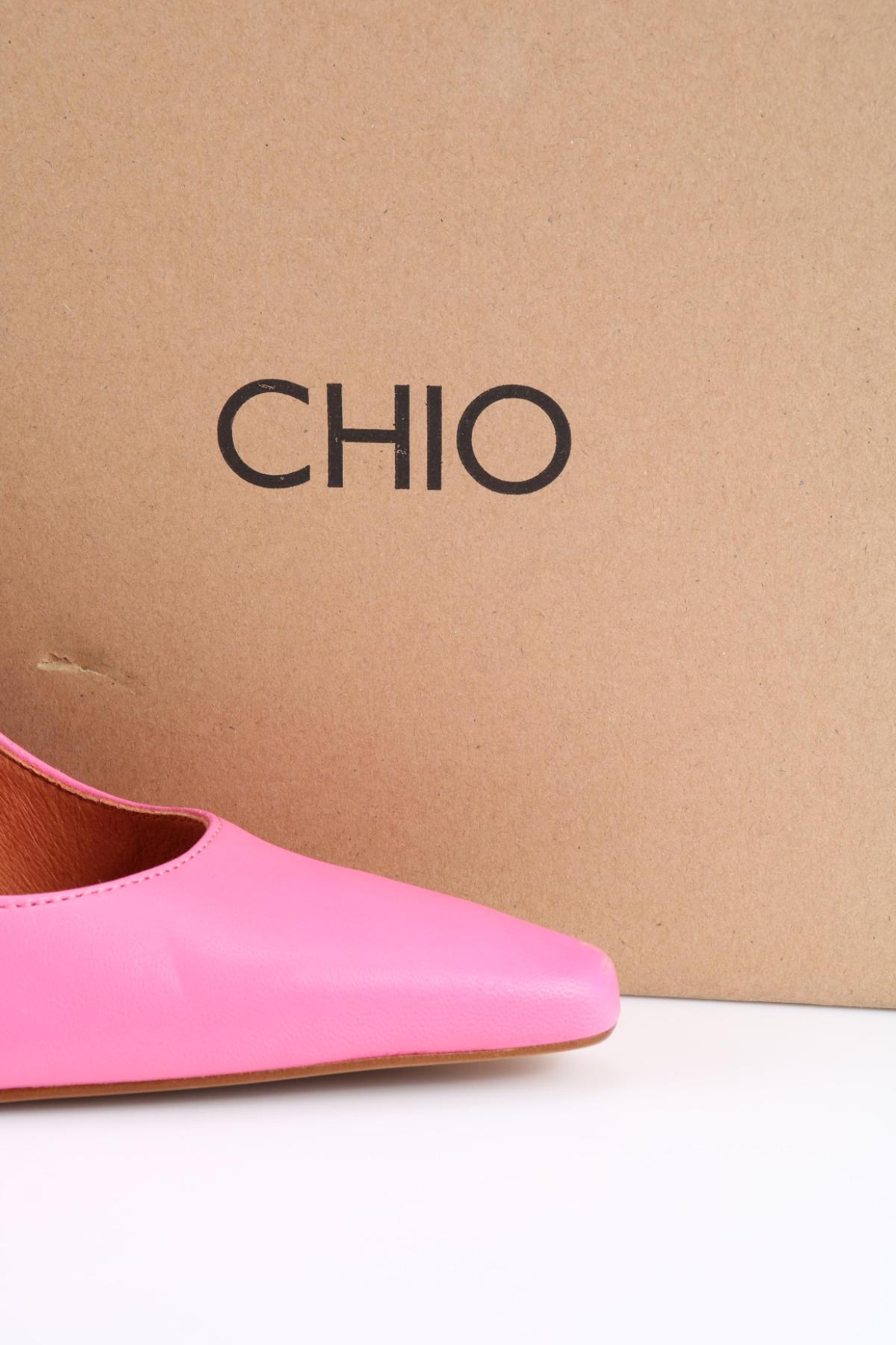 Обувки на ток CHIO4