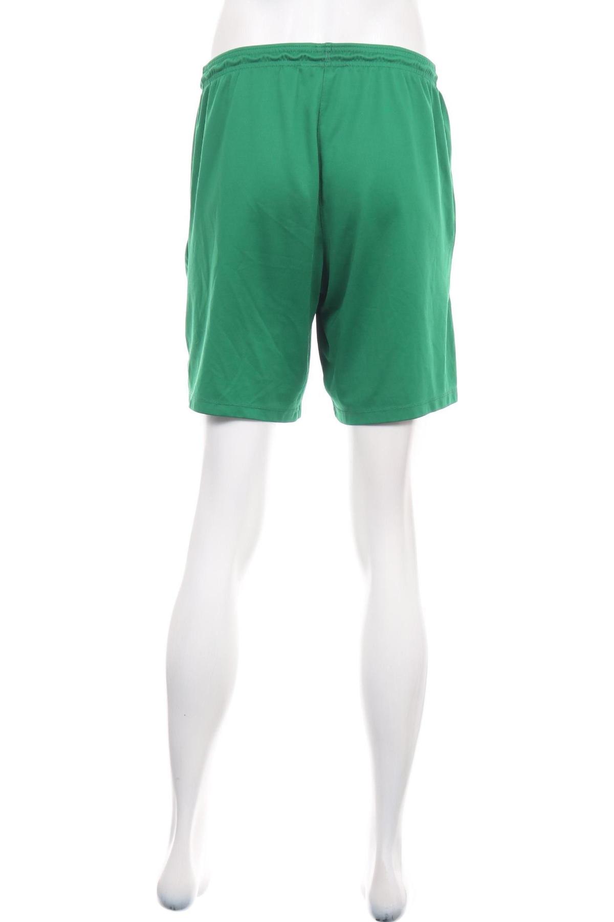 Спортни къси панталони NIKE2