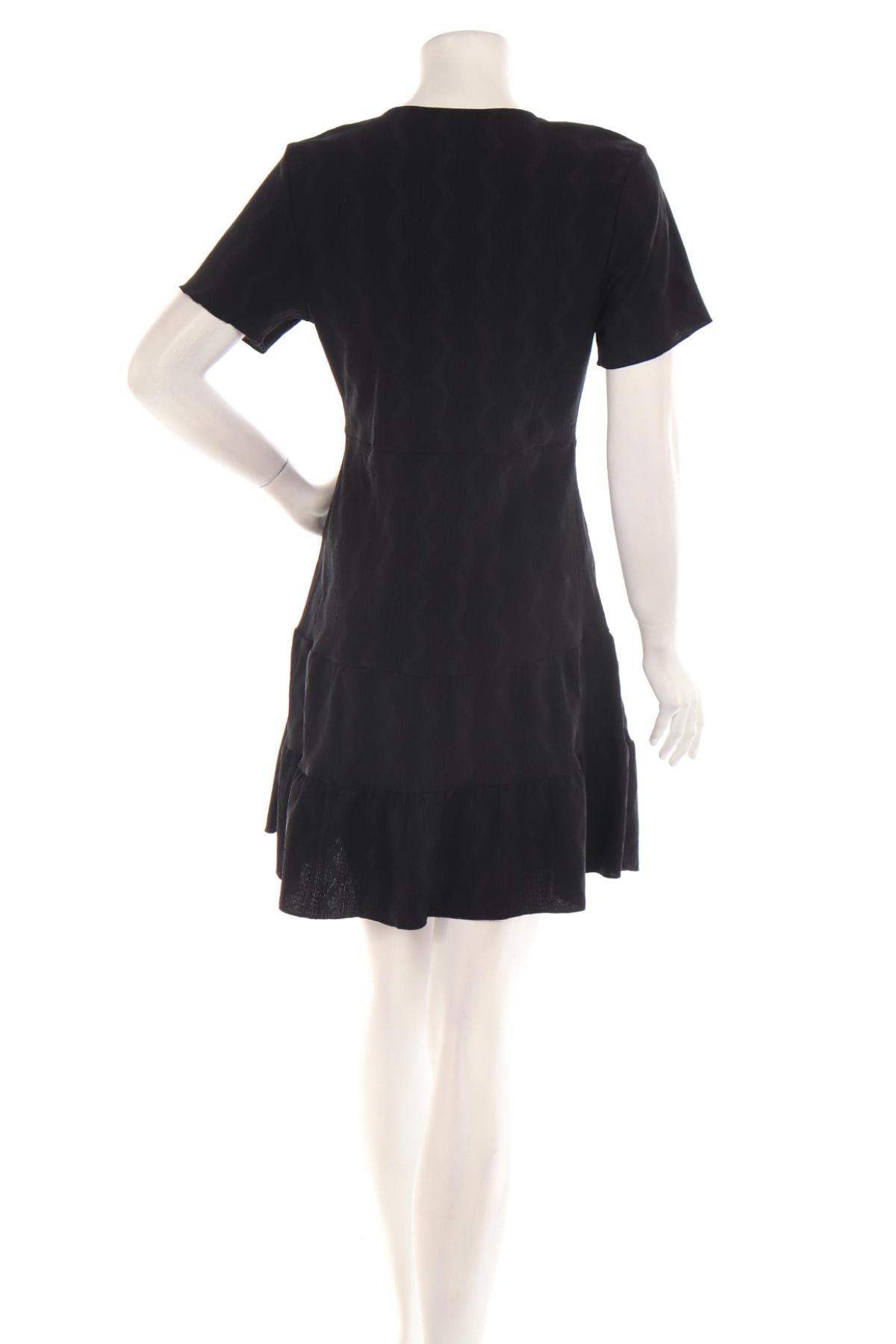 Ежедневна рокля NO NAME2