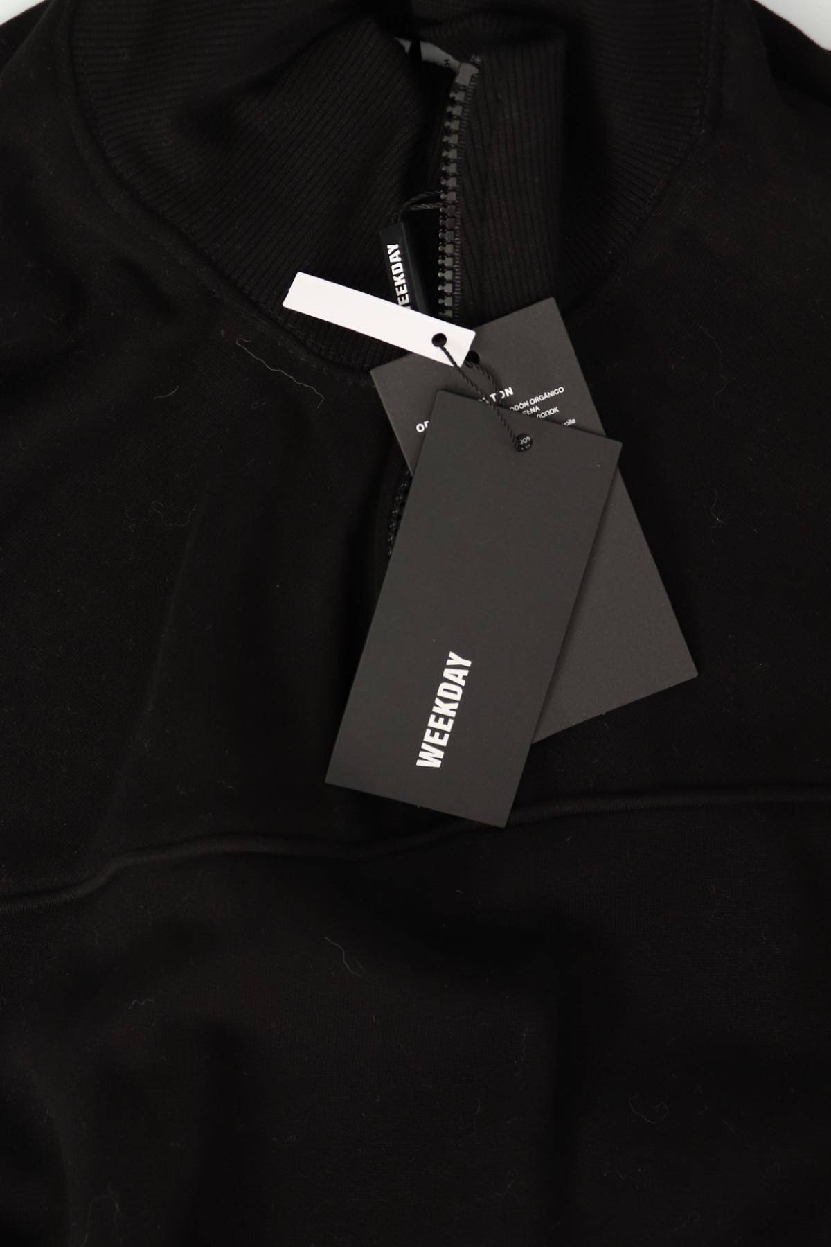 Блуза с поло яка WEEKDAY3